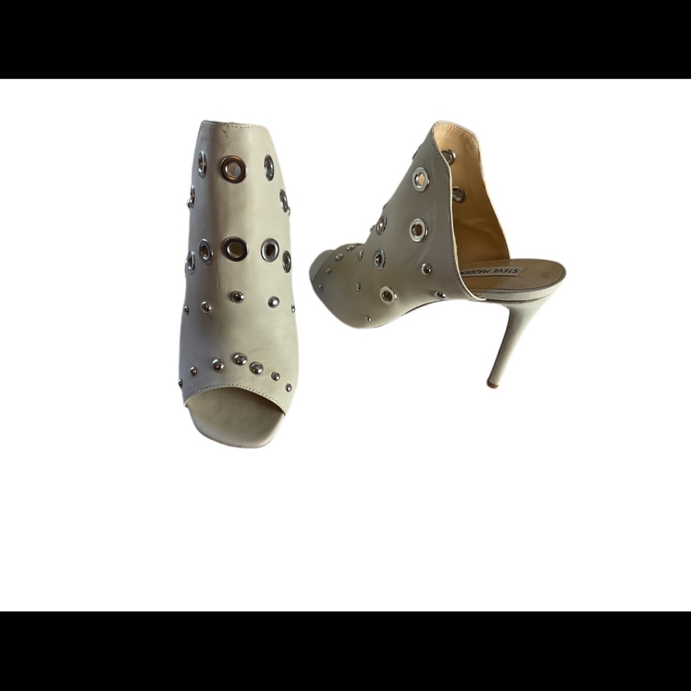 Steve Madan heels. BLACK FRIDAY DEALS CHECK OUT MY CLOSET - Picture 2 of 10